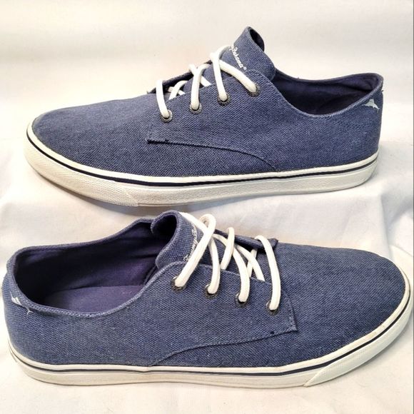 Tommy Bahama Other - 𝅺Tommy Bahama Blue And White Durant Hills Boat Shoes